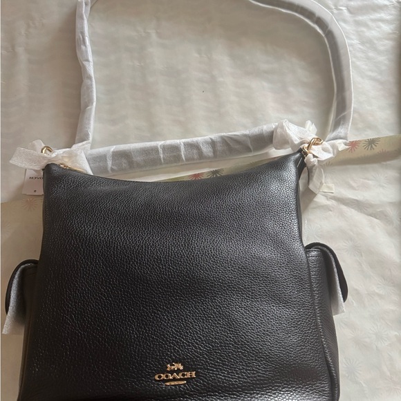 Coach purses - Picture 2 of 6